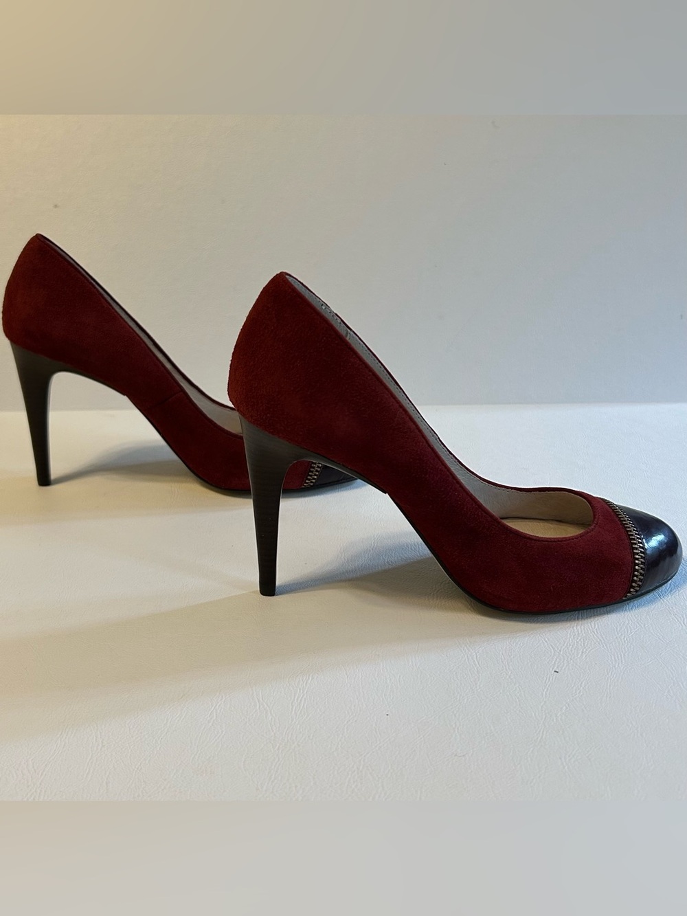 Michael Kors Burgundy Zip Heels - Picture 3 of 6